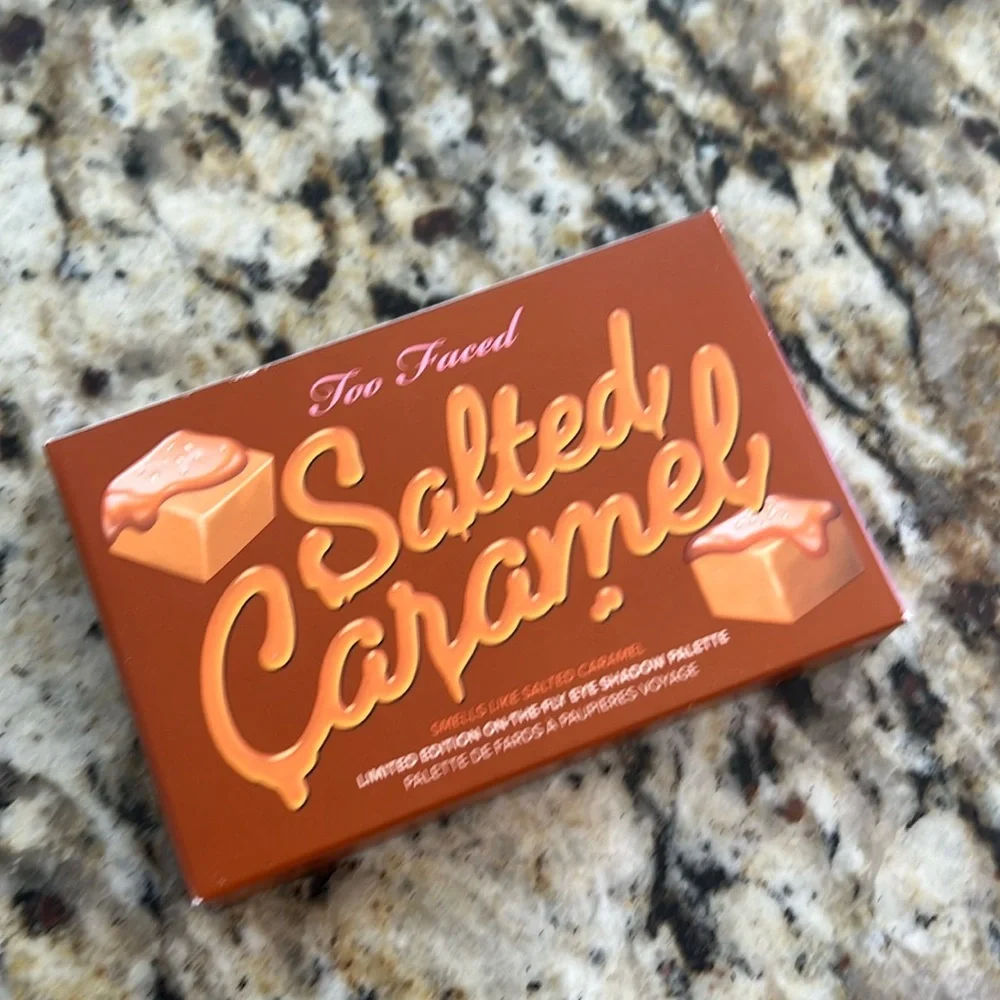 🍭🌙Too Faced Salted Caramel Palette